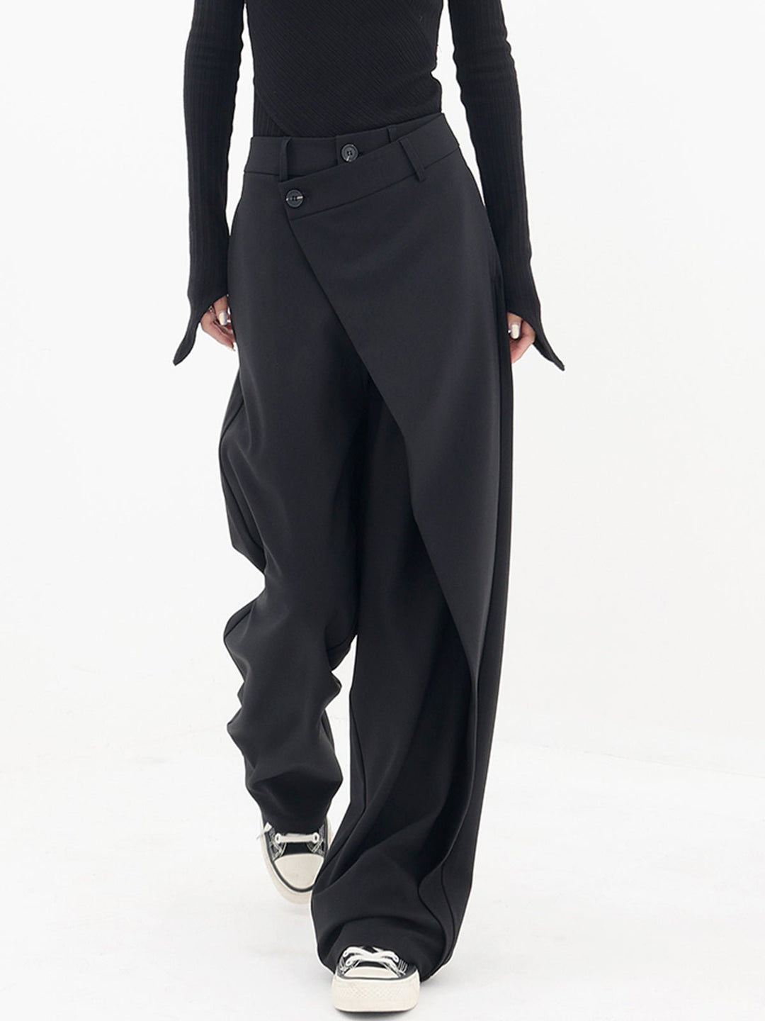 Asymmetriska Baggy-Byxor - Stil i Stockholm