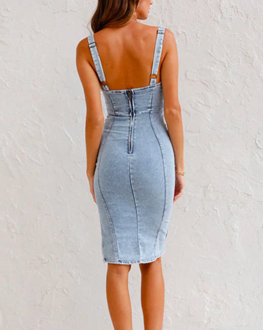 Denim Bodycon Cami Klänning med U-Ringning - Stil i Stockholm